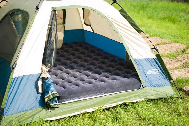 Materasso Gonfiabile da Campeggio: i 5 Modelli Migliori!